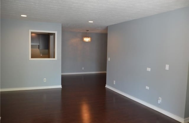 910 Gettysburg Place Gallery 3