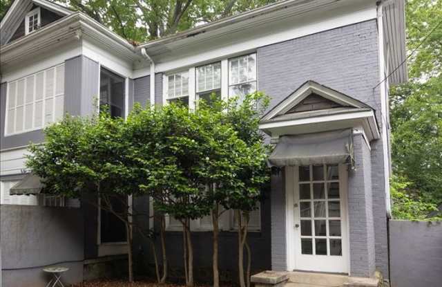 Very Spacious 2/2 Unit in the Heart of Midtown and Walking Distance to Piedmont Park! photos photos