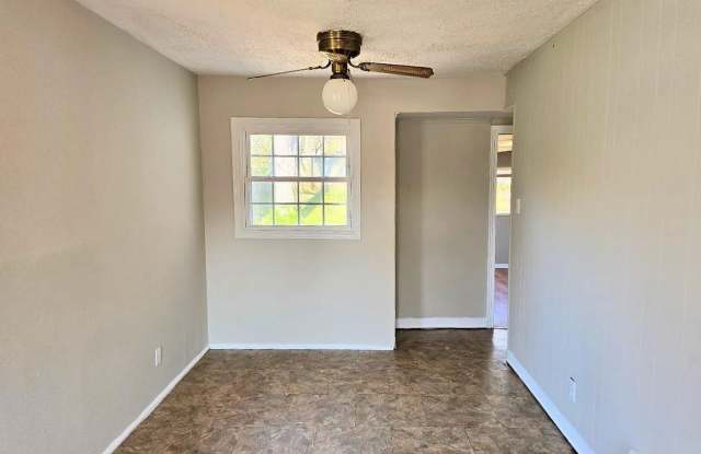 141 Cameron Road Gallery 3