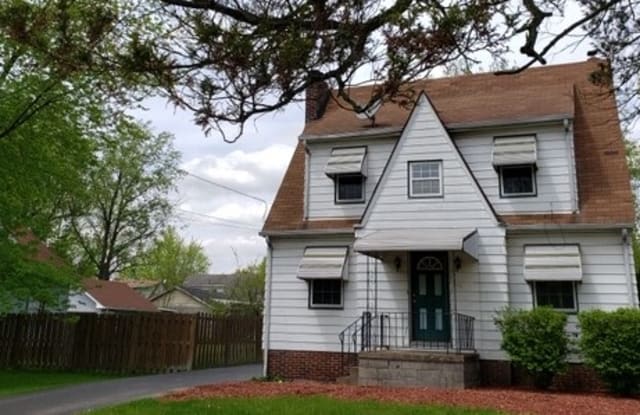 158 Beechwood Dr. - 158 Beechwood Drive, Boardman, OH 44512