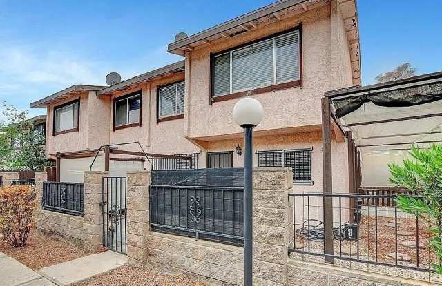 4339 Spencer Street photos photos