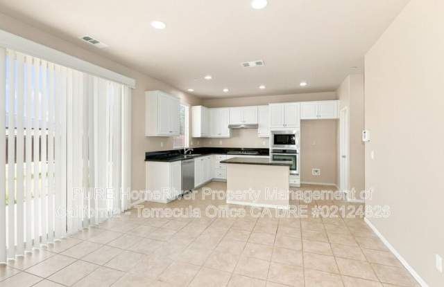 30774 Sail Ln Gallery 3
