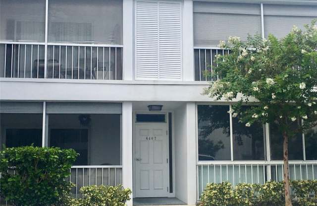 6407 Bay Club Drive Gallery 3
