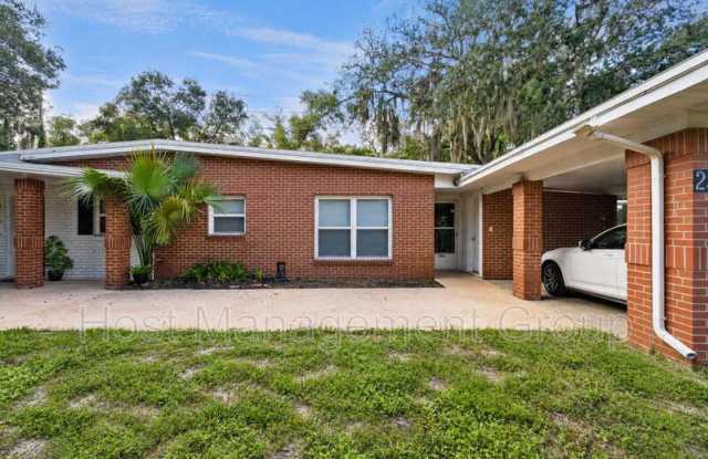 255 Ashwood Drive Gallery 1