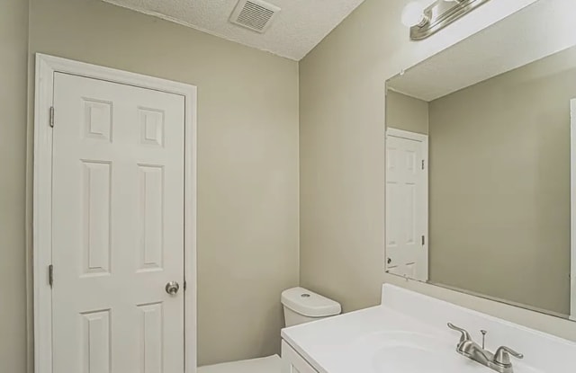 6840 Delta Lake Dr - 6840 Delta Lake Drive, Charlotte, NC 28215