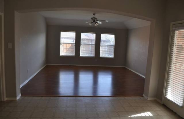 112 Shadybrook Drive Gallery 3
