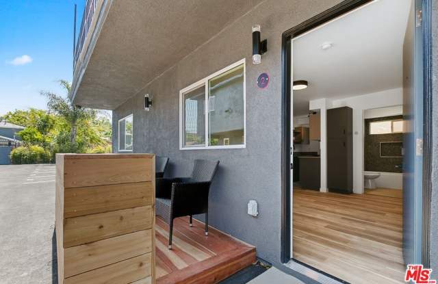 2922 Hauser Blvd unit: 2 photos photos