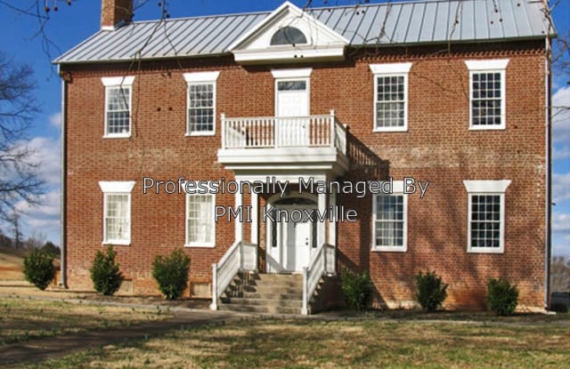 2333 Dandridge Ave - 2333 Dandridge Avenue Southeast, Knoxville, TN 37915