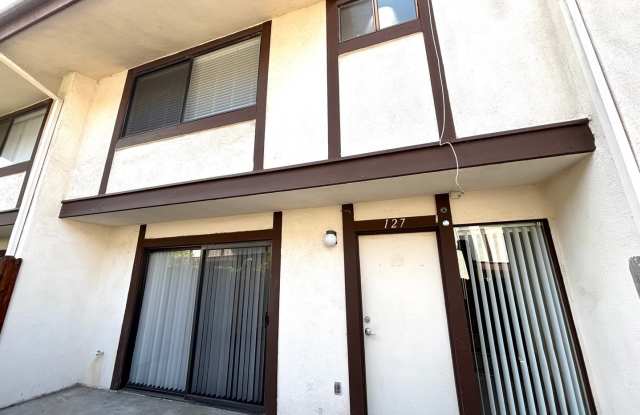 Turnkey 3 bedroom, 2.5 bathroom condo available for move-in! - 17087 Vermont Avenue, Gardena, CA 90247