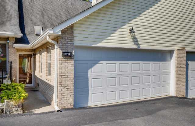 3711 Apple Grove Circle Gallery 2