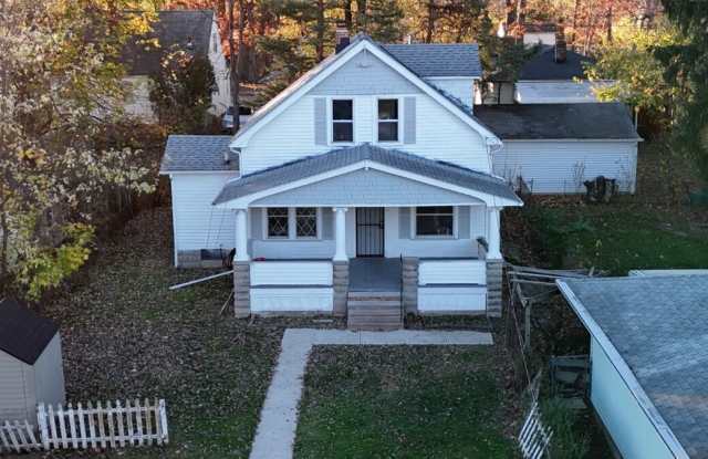 5206 Forest Avenue - 5206 Forest Avenue, Maple Heights, OH 44137