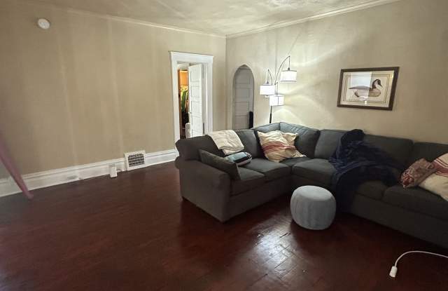 126 East 15th Street - 127 Gallery 2