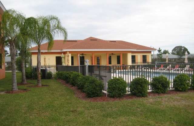 13770 Julias Way - 13770 Julias Way, Cypress Lake, FL 33919