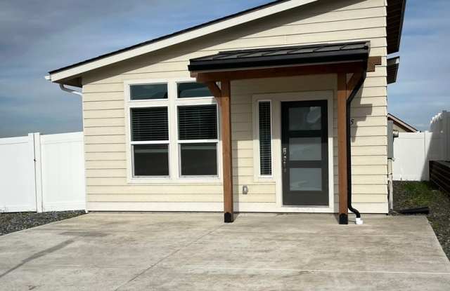 Single Level Home in New SunRidge Community photos photos