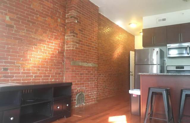 654 N 15th St Unit 3 Gallery 4