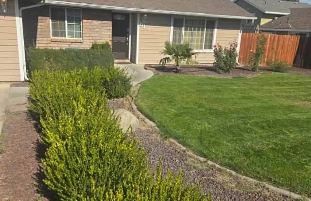 Lovely well cared for Home i Gallery 3