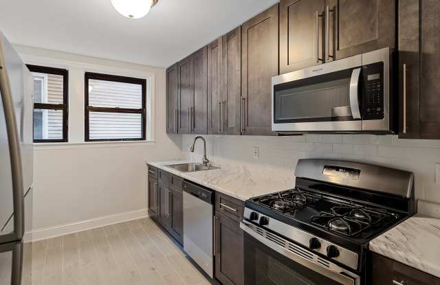 125-133 Kearny Ave Apartments Gallery 4