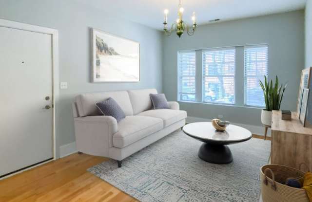 3449 North Wolcott Avenue photos photos