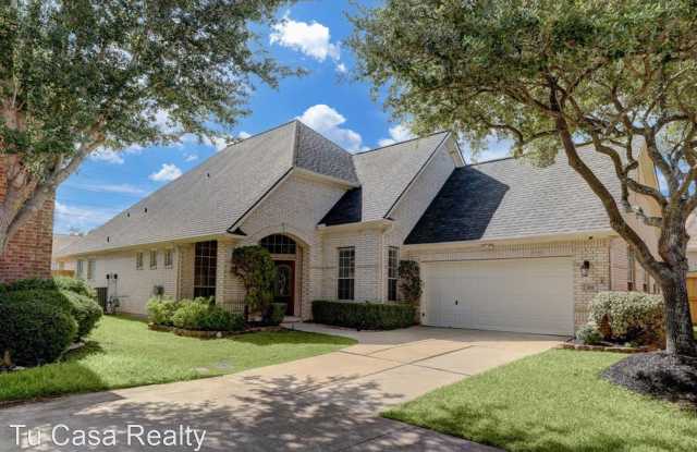 3211 Lakeside Trl - 3211 Lakeside Trail, Houston, TX 77077