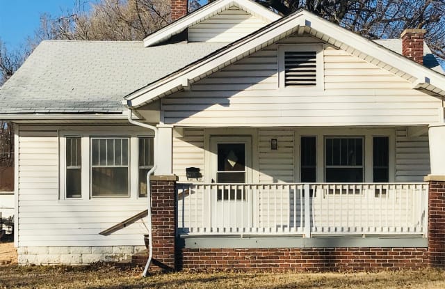 135 South Saint Clair Street - 135 South Saint Clair Street, Wichita, KS 67213