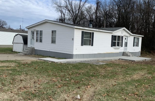 311 Belew Street - 311 Belew Street, Oak Grove, KY 42262