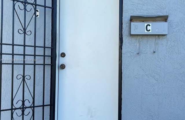 135 NE 80th Ter photos photos 135 NE 80th Ter photos photos