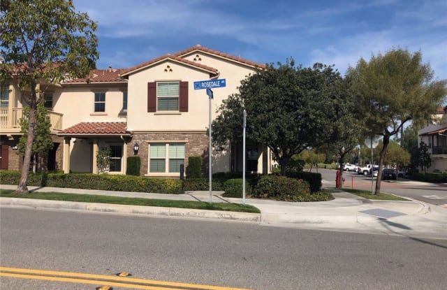 961 Sweetbriar Lane - 961 Sweetbriar Lane, Azusa, CA 91702