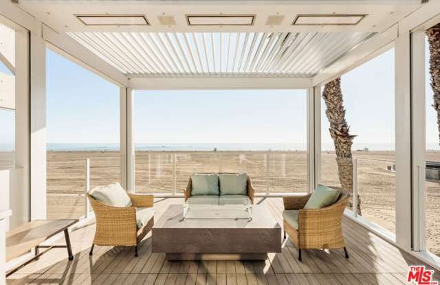 1267 Palisades Beach Road photos photos