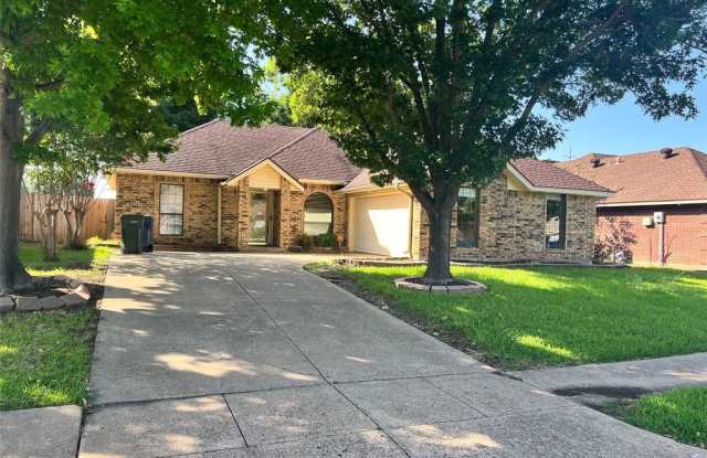 1022 Wendell Way - 1022 Wendell Way, Garland, TX 75043