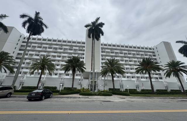 511 Bayshore Dr photos photos
