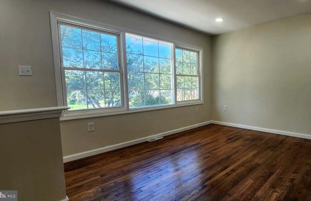 7925 APPOMATTOX Avenue Gallery 3