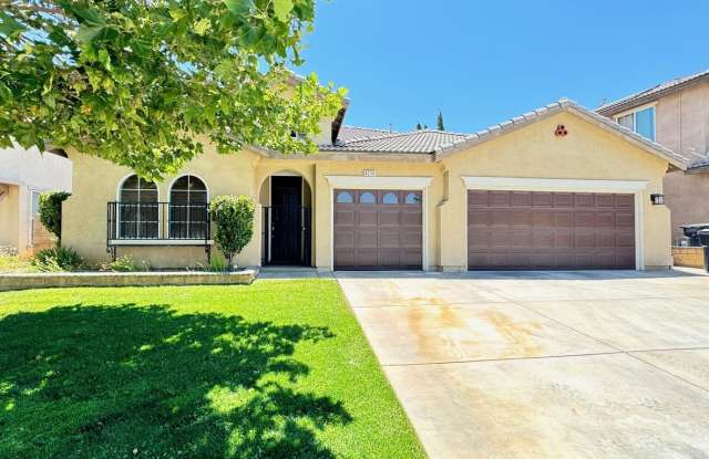 Live Life On The Golf Course! photos photos