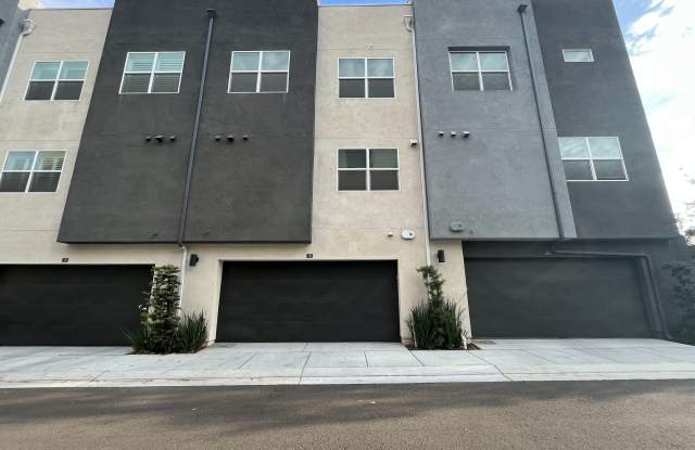10462 San Diego Mission Road Gallery 2