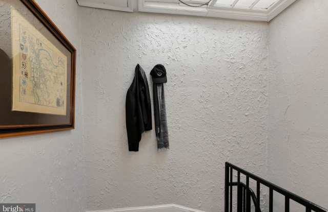 1317 CORCORAN STREET NW Gallery 2