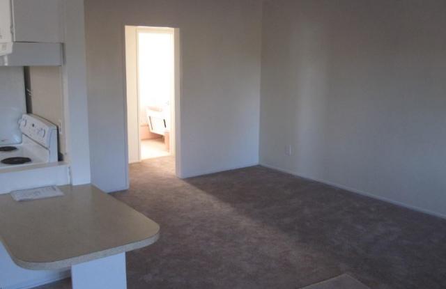 21023 Reynolds Drive C Gallery 4