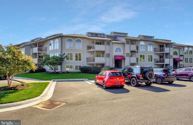 7002 CHANNEL VILLAGE Court photos photos