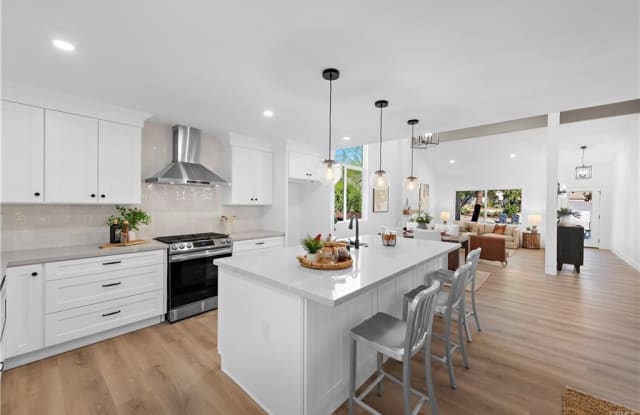 23795 Avenida Columbia - 23795 Avenida Columbia, Mission Viejo, CA 92691