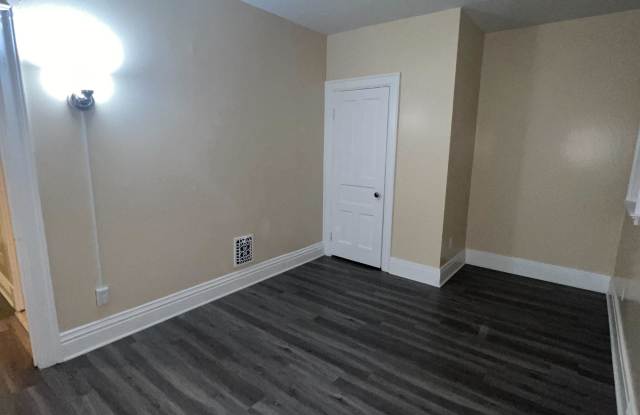 1115 Tonawanda Street - 1 photos photos