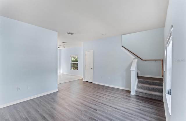 7718 PLANTATION CIRCLE Gallery 3