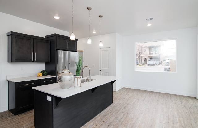 1055 W Province Way Unit 113 photos photos