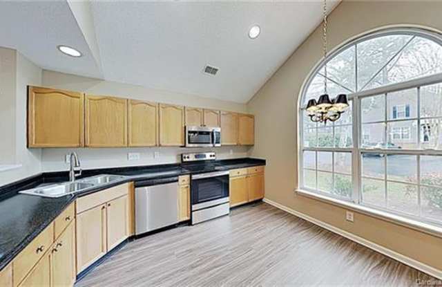 5940 Moose Lane Gallery 2