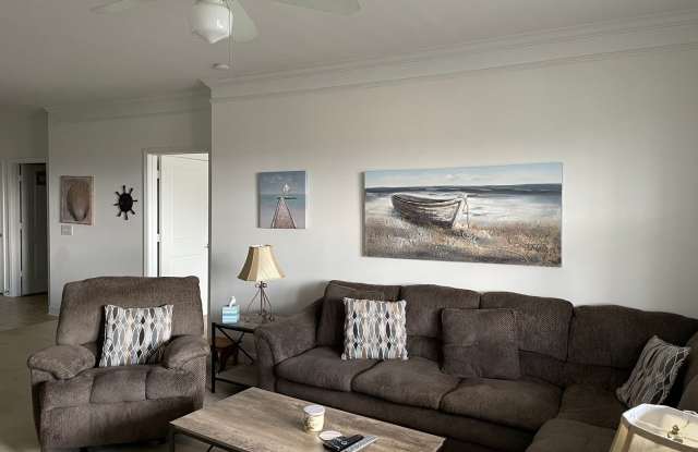 3 Bedroom 2 Bath Furnished Condo in Crow Creek, Calabash, NC Gallery 4