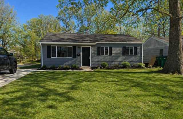 For Lease photos photos