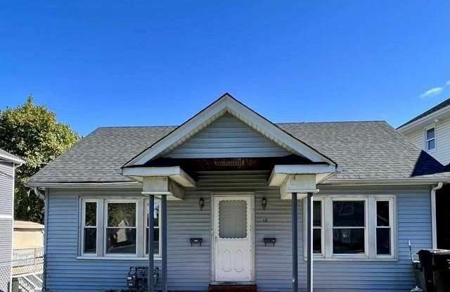 12 N Farview Avenue 2 - 12 North Farview Avenue, Paramus, NJ 07652