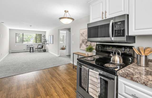 Country Manor Apartments Homes Gallery 3