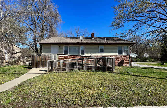 415 Anderson St photos photos