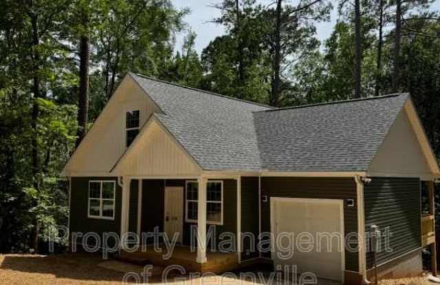 830 Higgins St photos photos