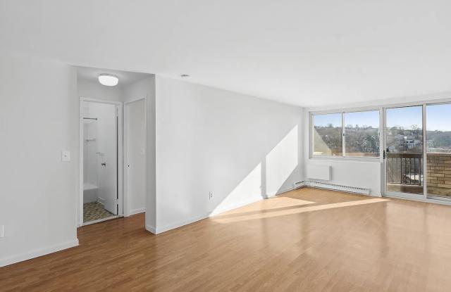 Seven Pines Tower Gallery 2
