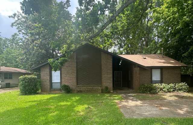 New Listing! 5718 Wares Ferry Rd Montgomery, AL 36117-2934 photos photos