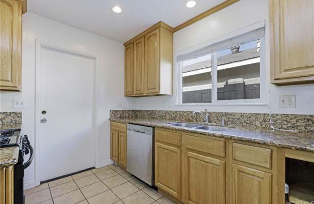 14592 Aspen Circle Gallery 4